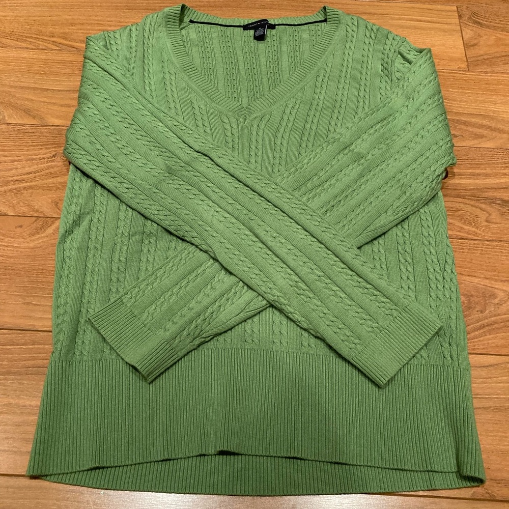 Tommy Hilfiger Women’s Kelly Green Sweater XL Like New V-Neck Cableknit - Picture 5 of 7